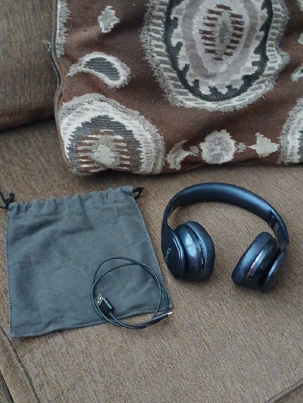 Samsung Level On Wireless Noise Canceling Headphones EN-PN900